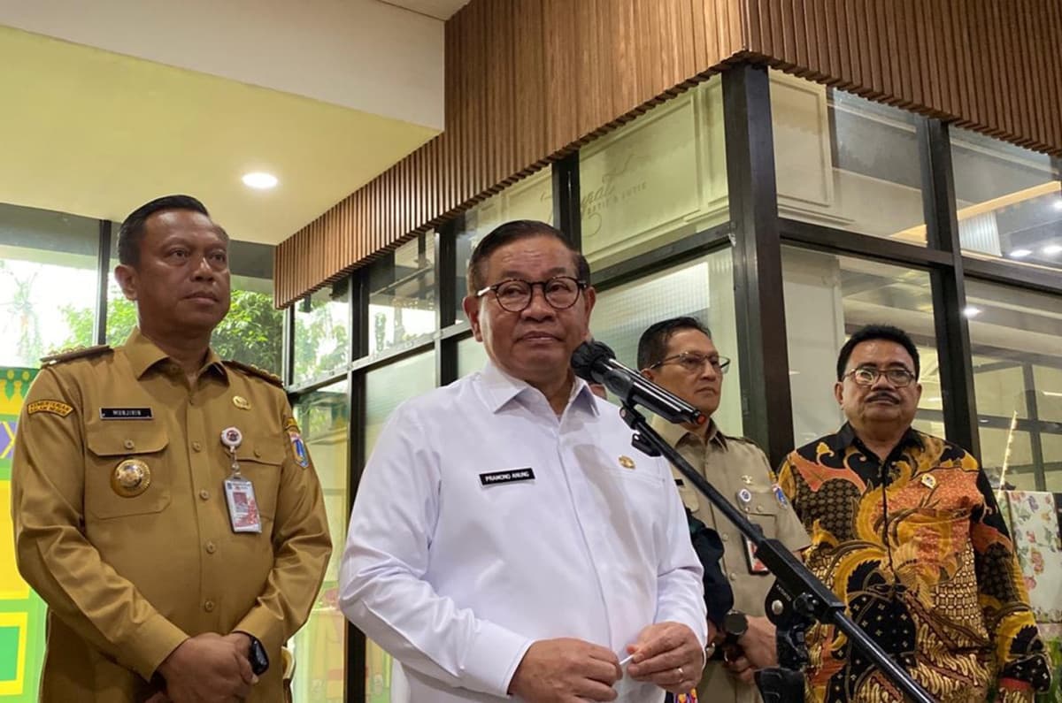 Pramono Terima Tamu Penting Siang Ini, Kepastian Persija vs Persib di SUGBK Segera Ditentukan Pramono Terima Tamu Penting Siang Ini, Kepastian Persija vs Persib di SUGBK Segera Ditentukan