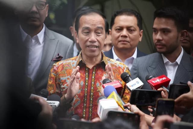 Kasus Ijazah Jokowi Berjalan Lama, Pengacara: Banyak Bukti, Saksi, dan Ahli Kasus Ijazah Jokowi Berjalan Lama, Pengacara: Banyak Bukti, Saksi, dan Ahli