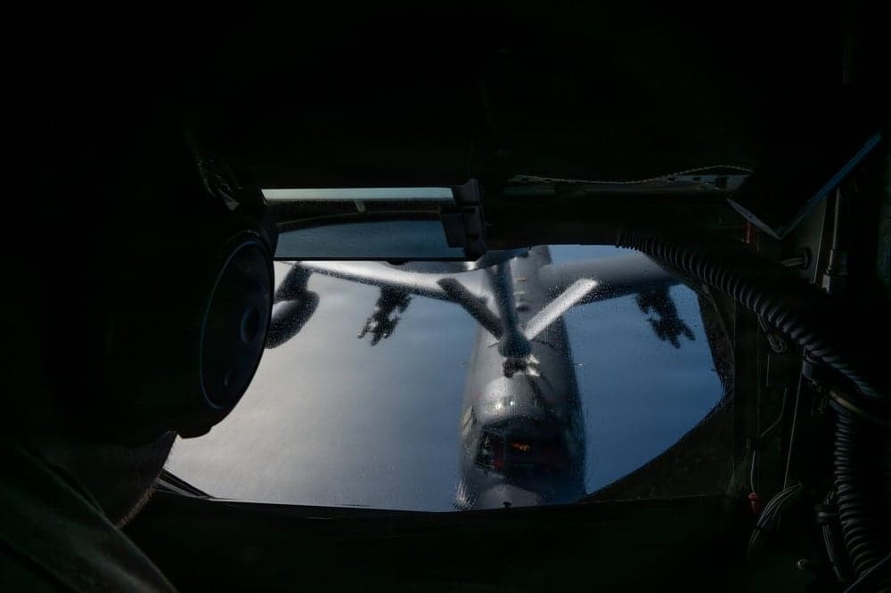 Apa Itu Pesawat KC-135 Stratotanker AS yang Hilang Sinyal saat Operasi Project Freedom? Apa Itu Pesawat KC-135 Stratotanker AS yang Hilang Sinyal saat Operasi Project Freedom?