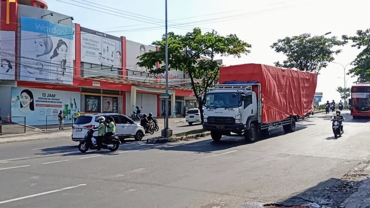 Langkah Nyata Pemkot Semarang Amankan Jalur Silayur dari Risiko Truk Overkapasitas Langkah Nyata Pemkot Semarang Amankan Jalur Silayur dari Risiko Truk Overkapasitas