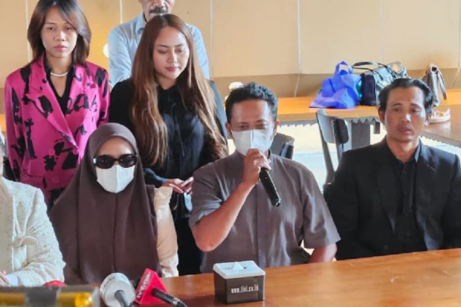Korban Pencabulan Pendiri Ponpes Ndolo Kusumo Pati Sudah Lapor Polisi sejak 2024, tapi Malah Dapat Intimidasi Korban Pencabulan Pendiri Ponpes Ndolo Kusumo Pati Sudah Lapor Polisi sejak 2024, tapi Malah Dapat Intimidasi