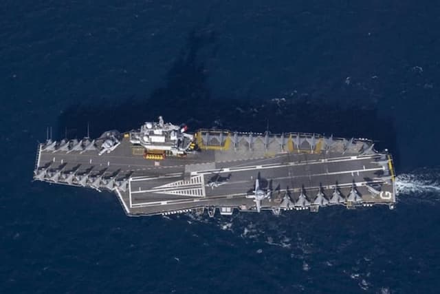 Prancis Kerahkan Kapal Induk Nuklir untuk Bebaskan Selat Hormuz Prancis Kerahkan Kapal Induk Nuklir untuk Bebaskan Selat Hormuz