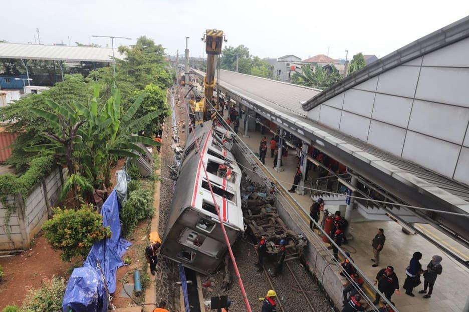 Soroti Tabrakan Kereta di Bekasi, Pengamat Sarankan Polisi Tunggu Hasil KNKT Soroti Tabrakan Kereta di Bekasi, Pengamat Sarankan Polisi Tunggu Hasil KNKT