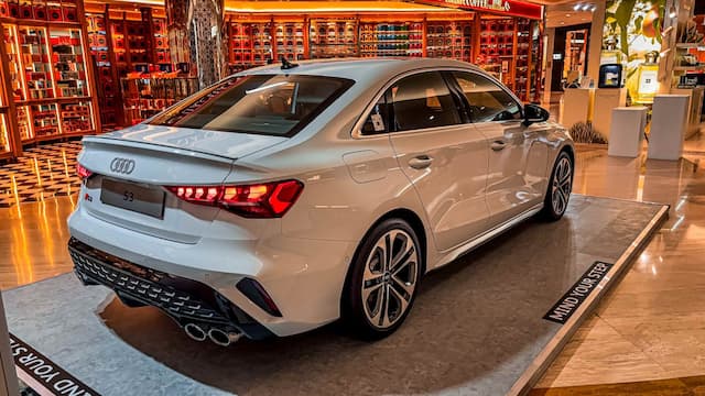 Hidup Segan Mati Tak Mau, Ini Penyebab Audi Hanya Jual 5 Mobil dalam 3 Bulan Hidup Segan Mati Tak Mau, Ini Penyebab Audi Hanya Jual 5 Mobil dalam 3 Bulan