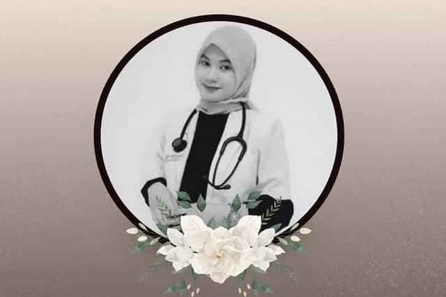 Adik dr Myta Dapat Beasiswa dari Kemenkes, Sang Ibu: Ini Kejutan di Tengah Duka Kami Adik dr Myta Dapat Beasiswa dari Kemenkes, Sang Ibu: Ini Kejutan di Tengah Duka Kami