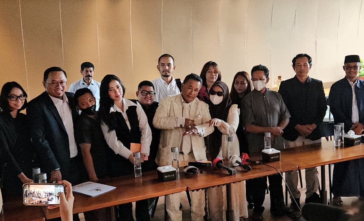 Pengacara Santriwati Korban Pencabulan di Pati Tolak Disogok Rp400 Juta untuk Cabut Laporan Pengacara Santriwati Korban Pencabulan di Pati Tolak Disogok Rp400 Juta untuk Cabut Laporan