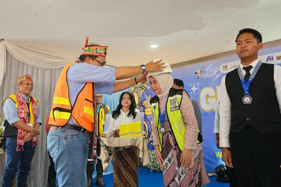 SMK Maharati Wisuda Angkatan Ketiga, Wujud Komitmen Pendidikan PAMA di Pedalaman SMK Maharati Wisuda Angkatan Ketiga, Wujud Komitmen Pendidikan PAMA di Pedalaman