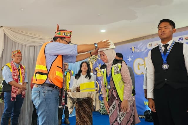 SMK Maharati Wisuda Angkatan Ketiga, Wujud Komitmen Pendidikan PAMA di Pedalaman SMK Maharati Wisuda Angkatan Ketiga, Wujud Komitmen Pendidikan PAMA di Pedalaman