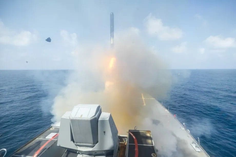 Iran Tuding AS Langgar Gencatan Senjata dengan Serang Kapal Tanker di Selat Hormuz Iran Tuding AS Langgar Gencatan Senjata dengan Serang Kapal Tanker di Selat Hormuz