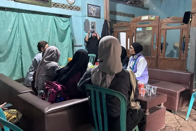 Dampingi Korban Kekerasan Seksual di Ponpes Ndolo Kusumo Pati, Eva Monalisa: Kami Kawal Sampai Tuntas! Dampingi Korban Kekerasan Seksual di Ponpes Ndolo Kusumo Pati, Eva Monalisa: Kami Kawal Sampai Tuntas!