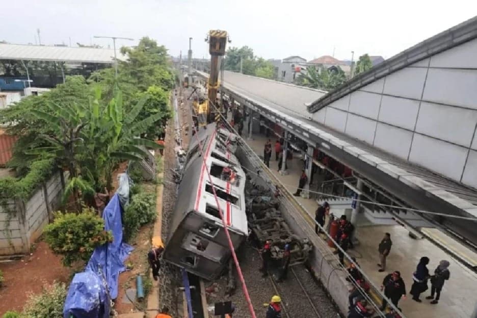 Komisi V DPR Dorong Evaluasi Sistem Keselamatan Kereta Api Komisi V DPR Dorong Evaluasi Sistem Keselamatan Kereta Api