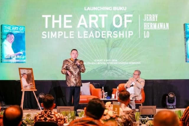 Pengusaha Ini Bagikan Filosofi Kepemimpinan dalam Bukunya Keduanya Pengusaha Ini Bagikan Filosofi Kepemimpinan dalam Bukunya Keduanya