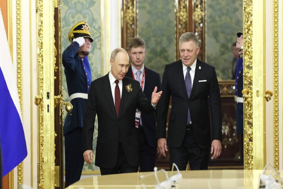 PM Negara NATO Ini Hadiri Parade Hari Kemenangan Rusia, Kanselir Jerman Marah PM Negara NATO Ini Hadiri Parade Hari Kemenangan Rusia, Kanselir Jerman Marah