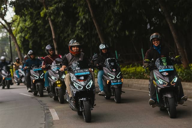 50.000 Pengguna! Ini Rahasia Polytron Kuasai Pasar Motor Listrik Indonesia Tahun 2026 50.000 Pengguna! Ini Rahasia Polytron Kuasai Pasar Motor Listrik Indonesia Tahun 2026