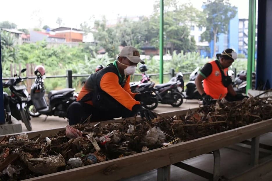 Pasar di Jakarta Hasilkan 500 Ton Sampah Per Hari, Pramono: Mulai Agustus 2026 Wajib Dipilah Pasar di Jakarta Hasilkan 500 Ton Sampah Per Hari, Pramono: Mulai Agustus 2026 Wajib Dipilah