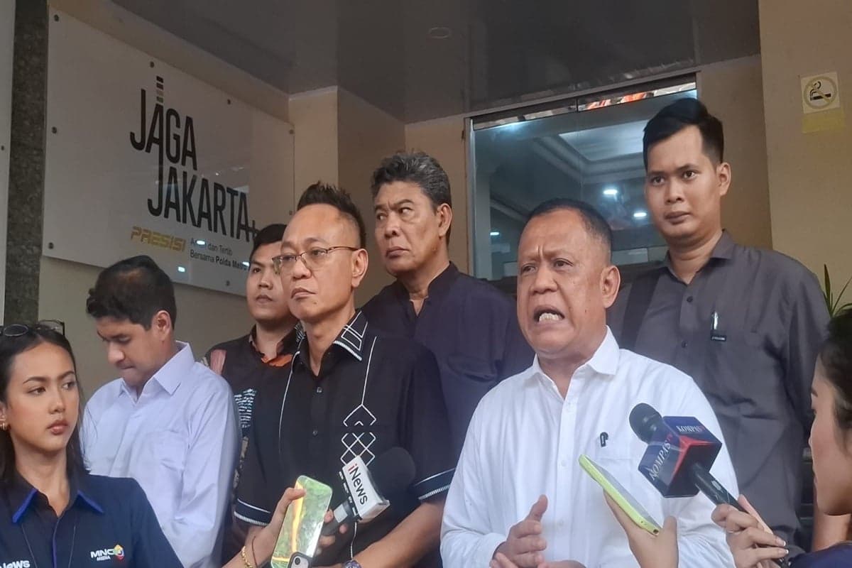 Diperiksa terkait Laporan Roy Suryo, YouTuber Nusantara Dicecar 60 Pertanyaan Diperiksa terkait Laporan Roy Suryo, YouTuber Nusantara Dicecar 60 Pertanyaan