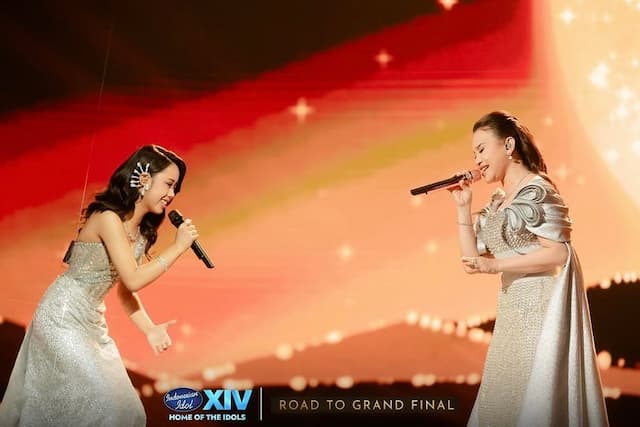 Keren! Penampilan Celyna Grace Duet Bareng Rossa Dapat Standing Ovation dari Juri Keren! Penampilan Celyna Grace Duet Bareng Rossa Dapat Standing Ovation dari Juri