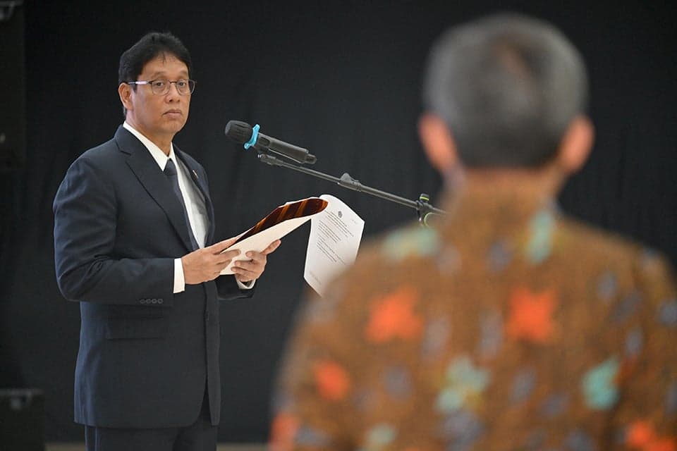 Purbaya Lantik Pejabat Baru Ditjen Pajak, Respons Investigasi Kebocoran Restitusi Purbaya Lantik Pejabat Baru Ditjen Pajak, Respons Investigasi Kebocoran Restitusi