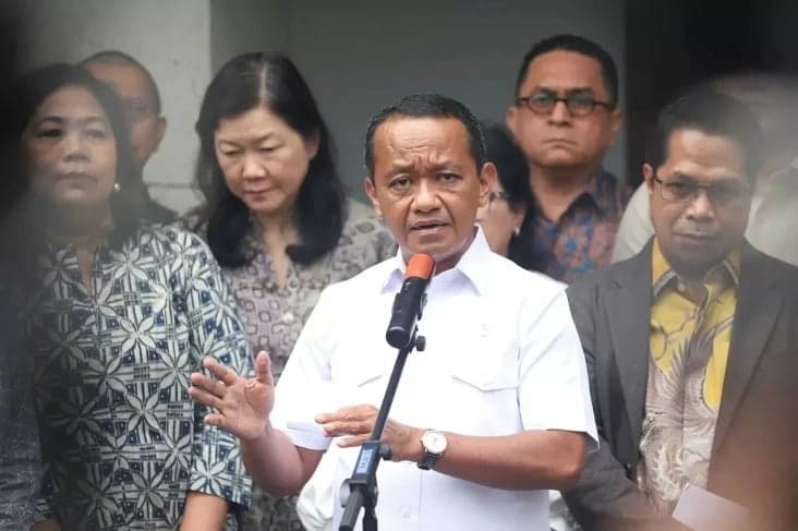 Bahlil Cerita Asal Usul Rencana Pungutan Ekspor Nikel, Pengusaha Setengah Hati Bangun Hilirisasi Bahlil Cerita Asal Usul Rencana Pungutan Ekspor Nikel, Pengusaha Setengah Hati Bangun Hilirisasi
