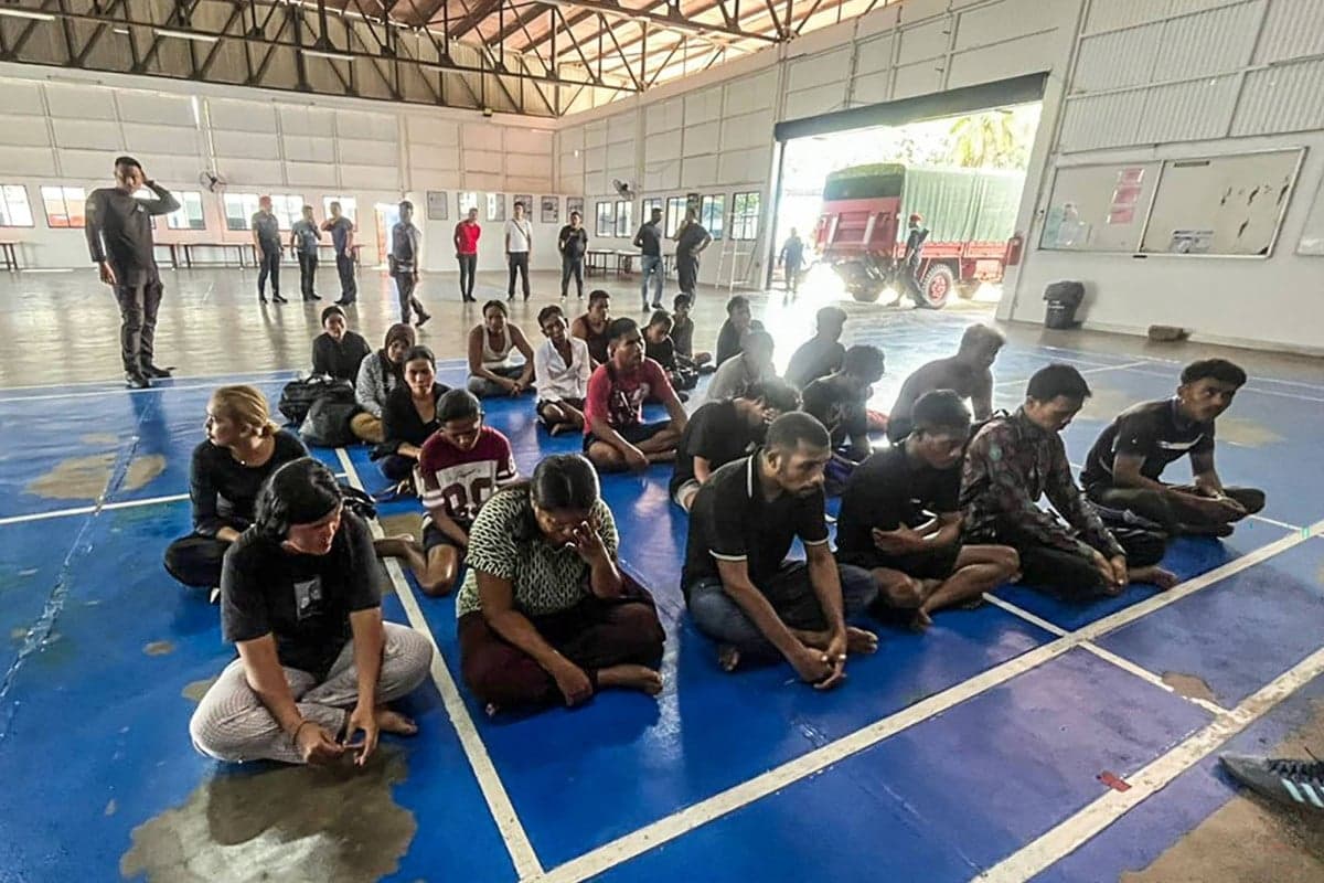 KBRI Kuala Lumpur Pantau Pencarian 14 WNI Korban Kecelakaan Kapal di Malaysia KBRI Kuala Lumpur Pantau Pencarian 14 WNI Korban Kecelakaan Kapal di Malaysia