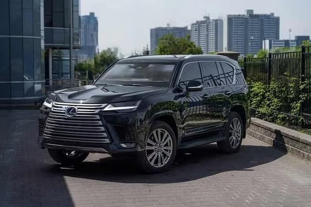 Lexus Hadirkan SUV Anti Peluru dan Granat untuk Presiden Lexus Hadirkan SUV Anti Peluru dan Granat untuk Presiden