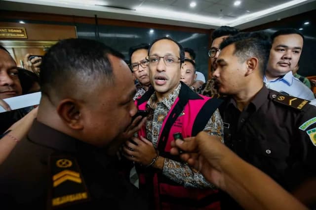 Nadiem Makarim Tak Menyesal Masuk Pemerintahan, tapi Patah Hati kepada Negara Nadiem Makarim Tak Menyesal Masuk Pemerintahan, tapi Patah Hati kepada Negara