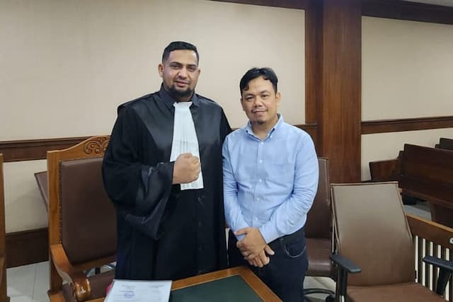 Alwi Alatas Divonis Bebas, Majelis Hakim PN Jakut Perintahkan Segera Dibebaskan Alwi Alatas Divonis Bebas, Majelis Hakim PN Jakut Perintahkan Segera Dibebaskan