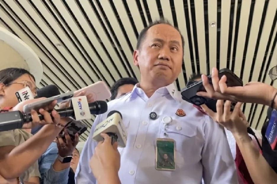 Kejagung Tetapkan Bos PT CBU Jadi Tersangka Korupsi Tambang Samin Tan, Langsung Ditahan Kejagung Tetapkan Bos PT CBU Jadi Tersangka Korupsi Tambang Samin Tan, Langsung Ditahan