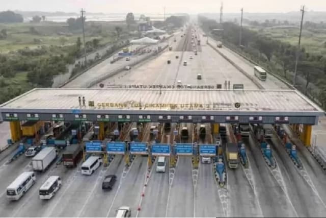 Libur Panjang, Kendaraan Menuju Trans Jawa via Cikatama Capai 38.676 Mobil Libur Panjang, Kendaraan Menuju Trans Jawa via Cikatama Capai 38.676 Mobil
