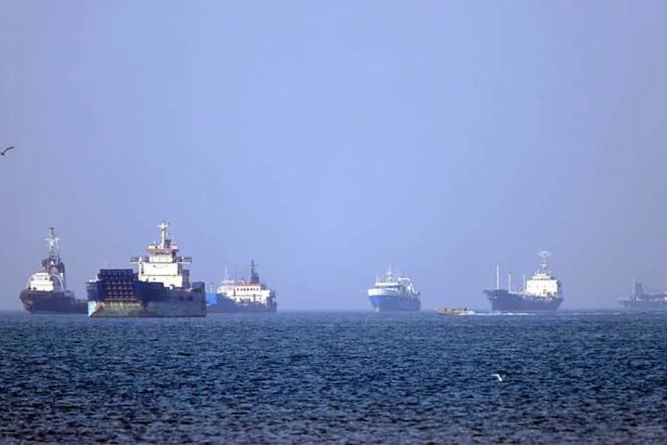 Kapal Tanker Raksasa China Tembus Blokade Selat Hormuz, Bawa 2 Juta Barel Minyak Irak Kapal Tanker Raksasa China Tembus Blokade Selat Hormuz, Bawa 2 Juta Barel Minyak Irak