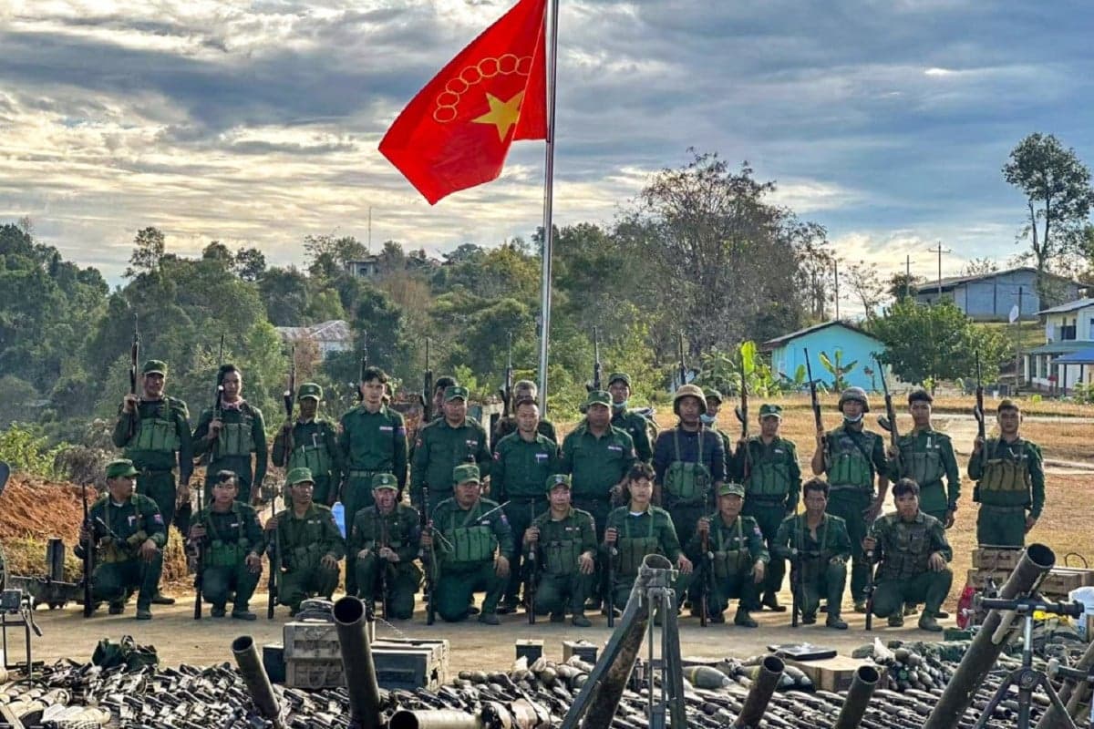 Jejak China dalam Konflik Myanmar: dari Ekspor Revolusi hingga Kartu Geopolitik Jejak China dalam Konflik Myanmar: dari Ekspor Revolusi hingga Kartu Geopolitik