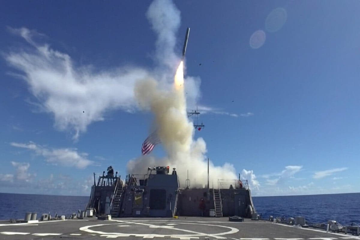 Iran Ambil Rudal Tomahawk AS yang Gagal Meledak untuk Direplikasi Teknologinya Iran Ambil Rudal Tomahawk AS yang Gagal Meledak untuk Direplikasi Teknologinya