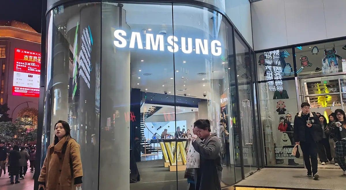 Samsung Akui Tak Berdaya Hadapi Gempuran Produk China Samsung Akui Tak Berdaya Hadapi Gempuran Produk China