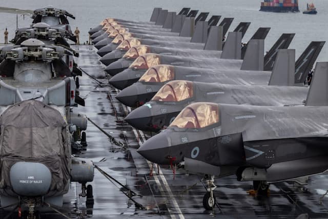 Ironi Jet Tempur Siluman F-35: Diklaim Canggih dan Digdaya di Langit, tapi Karatan Ironi Jet Tempur Siluman F-35: Diklaim Canggih dan Digdaya di Langit, tapi Karatan
