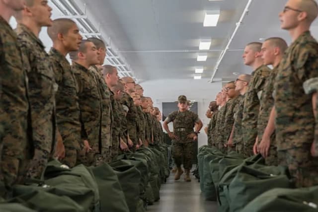AS Tiba-tiba Batalkan Pengerahan 4.000 Tentara ke Negara NATO Polandia, Ada Apa? AS Tiba-tiba Batalkan Pengerahan 4.000 Tentara ke Negara NATO Polandia, Ada Apa?