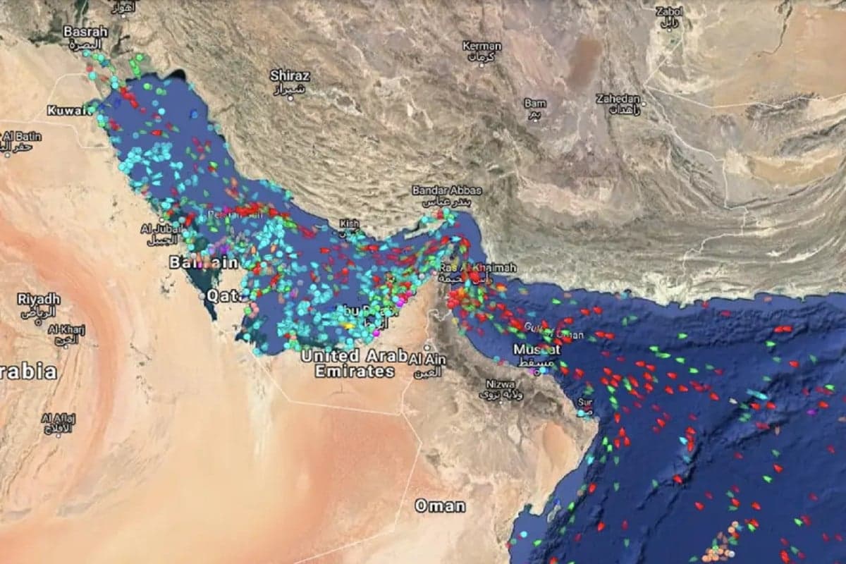 AS Izinkan 3 Kapal Tanker China Keluar dari Selat Hormuz, Padahal Bawa Minyak Iran AS Izinkan 3 Kapal Tanker China Keluar dari Selat Hormuz, Padahal Bawa Minyak Iran