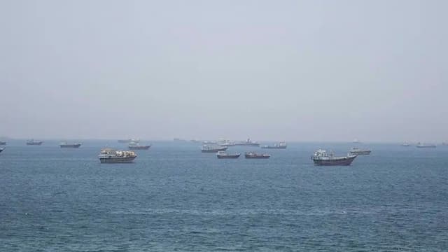 Iran Segera Terapkan Pemungutan Biaya Melintasi Selat Hormuz Iran Segera Terapkan Pemungutan Biaya Melintasi Selat Hormuz