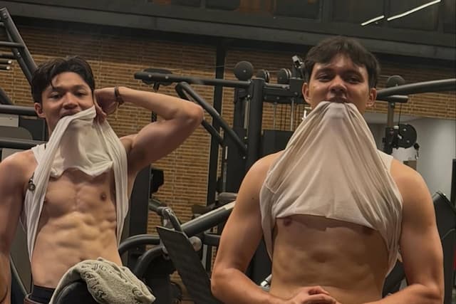 Kiesha Alvaro dan Nyoman Paul Pamer Otot Six Pack, Body Atletis Bikin Salfok Kiesha Alvaro dan Nyoman Paul Pamer Otot Six Pack, Body Atletis Bikin Salfok