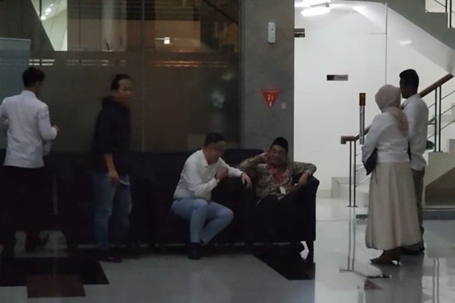 Muhadjir Effendy Penuhi Panggilan KPK usai Minta Pemeriksaannya Ditunda Muhadjir Effendy Penuhi Panggilan KPK usai Minta Pemeriksaannya Ditunda