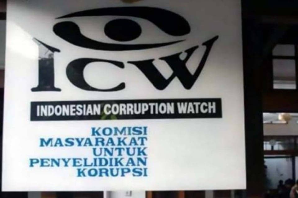 ICW Pertanyakan Komitmen Pemerintah Tegakkan Hukum terhadap Peredaran Rokok Ilegal ICW Pertanyakan Komitmen Pemerintah Tegakkan Hukum terhadap Peredaran Rokok Ilegal