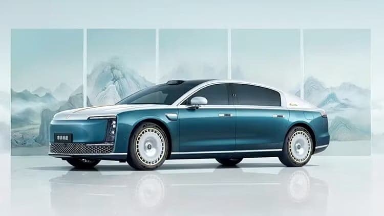 Lawan Rolls-Royce, Maextro S800 Berlapis Emas Diluncurkan Lawan Rolls-Royce, Maextro S800 Berlapis Emas Diluncurkan