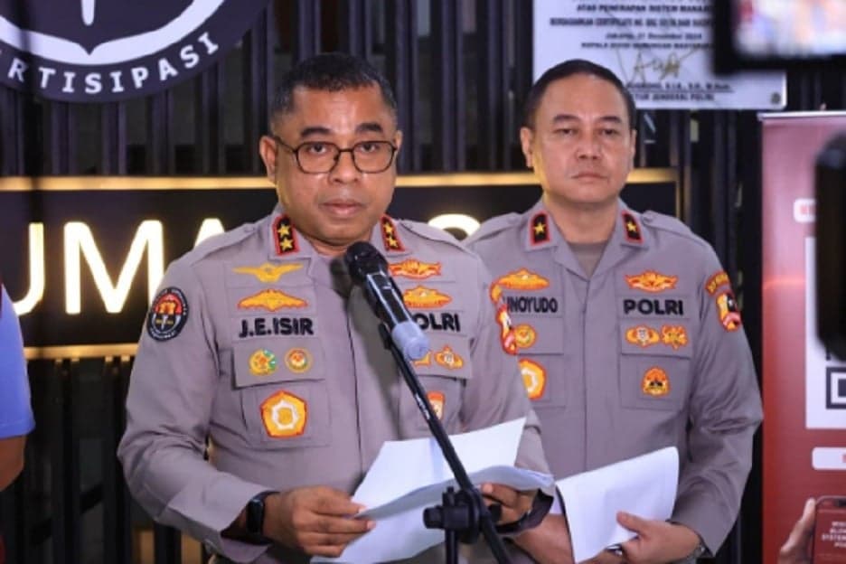 Polri Tetapkan 13 Tersangka Sepanjang 2026 Terkait Haji Ilegal Polri Tetapkan 13 Tersangka Sepanjang 2026 Terkait Haji Ilegal