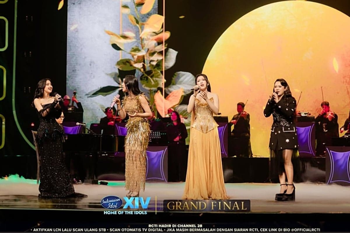 Penampilan Lyodra, Tiara, Ziva, dan Keisya Levronka Bikin Studio Grand Final Indonesian Idol XIV Pecah Penampilan Lyodra, Tiara, Ziva, dan Keisya Levronka Bikin Studio Grand Final Indonesian Idol XIV Pecah