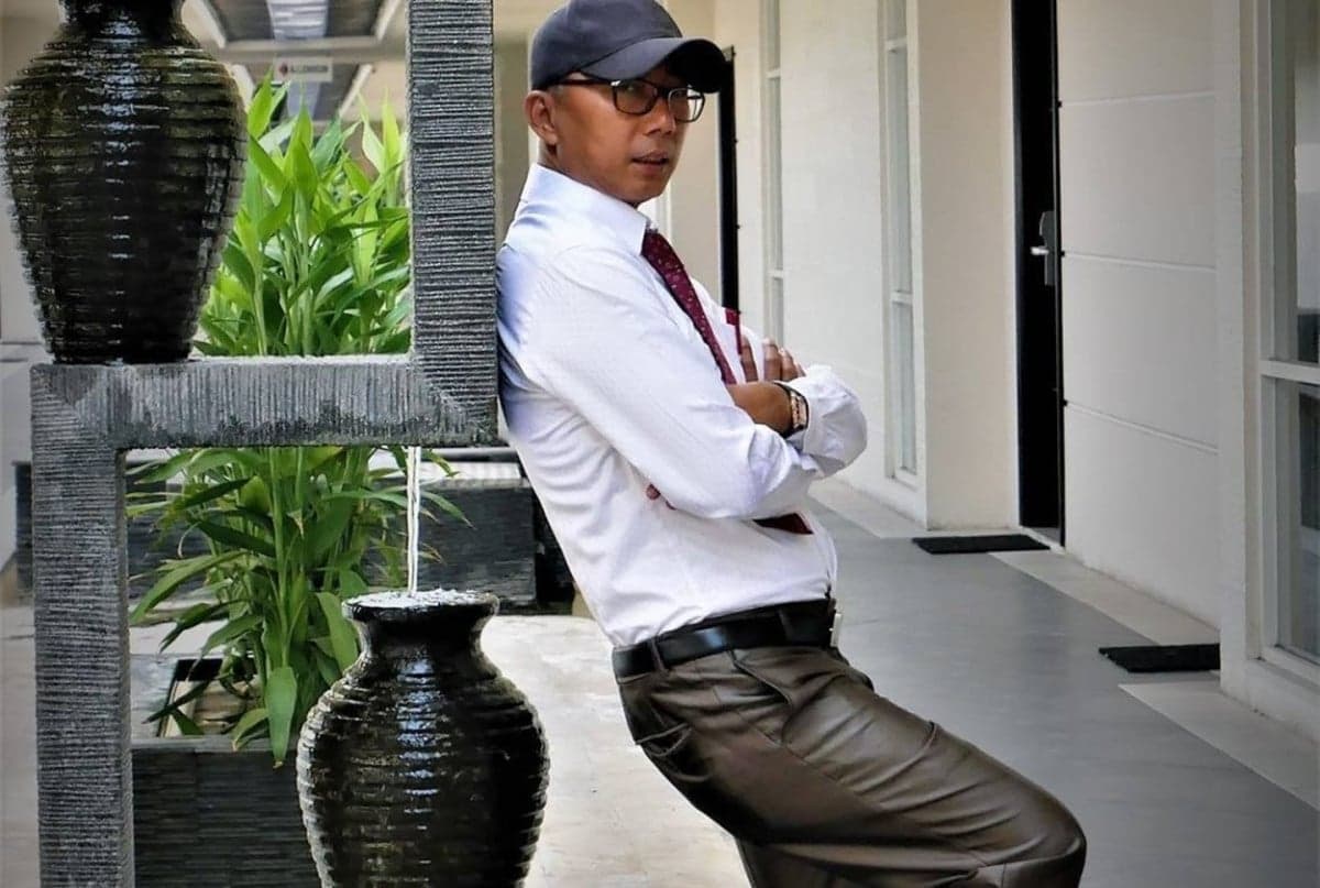 Kebangkitan Nasional dengan Meningkatkan Kohesi Sosial Kebangkitan Nasional dengan Meningkatkan Kohesi Sosial