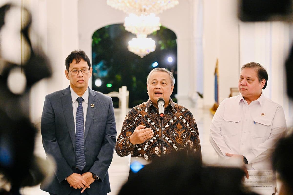 Pede Rupiah Menguat Mulai Juli 2026, Gubernur BI Ungkap Penyebab Mata Uang Garuda Kolaps Pede Rupiah Menguat Mulai Juli 2026, Gubernur BI Ungkap Penyebab Mata Uang Garuda Kolaps