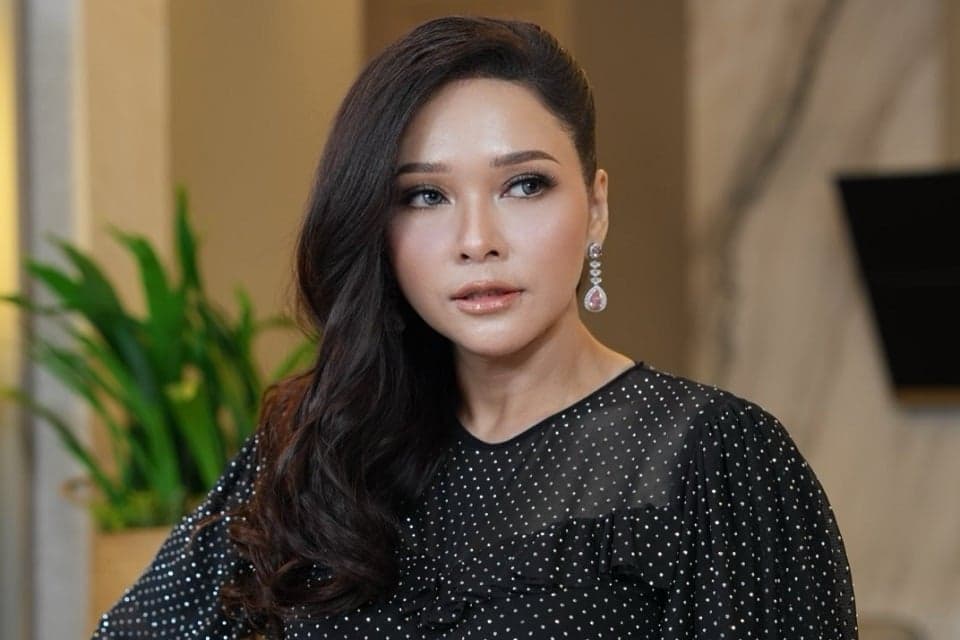 Maia Estianty Tulis Pesan Menyentil soal Iri Hati, Sindir Ahmad Dhani? Maia Estianty Tulis Pesan Menyentil soal Iri Hati, Sindir Ahmad Dhani?
