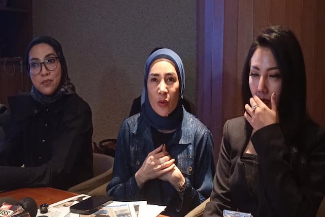 Erin Wartia Trauma Cari ART Baru Usai Polemik dengan Eks Asisten Rumah Tangga Erin Wartia Trauma Cari ART Baru Usai Polemik dengan Eks Asisten Rumah Tangga