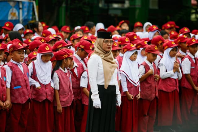 Kemendikdasmen Tegaskan Anak di Bawah Usia 7 Tahun Bisa Masuk SD Kemendikdasmen Tegaskan Anak di Bawah Usia 7 Tahun Bisa Masuk SD