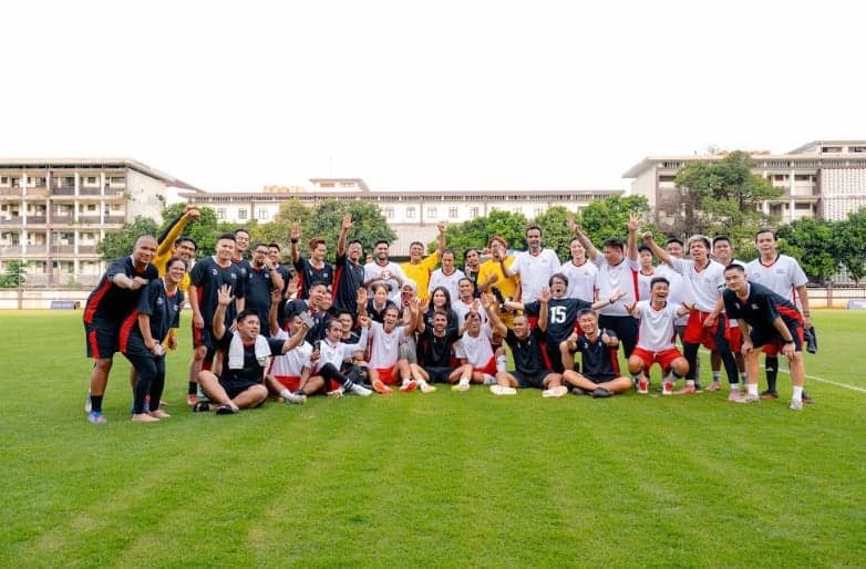 David Villa dan Raul Gonzalez Berikan Sentuhan Kelas Dunia untuk Generasi Muda Indonesia David Villa dan Raul Gonzalez Berikan Sentuhan Kelas Dunia untuk Generasi Muda Indonesia