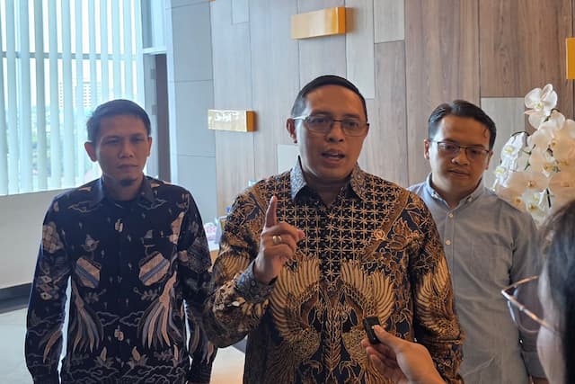 Hasan Nasbi Dorong Mahasiswa Fisip Unpas Lebih Kritis Hadapi Disrupsi Digital Hasan Nasbi Dorong Mahasiswa Fisip Unpas Lebih Kritis Hadapi Disrupsi Digital